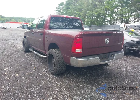 2016 Ram 1500 St z USA, uszkodzony, nr VIN 1C6RR7KM5GS206345